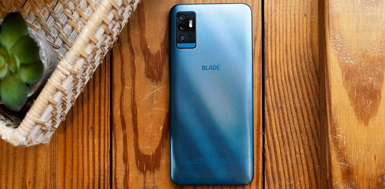 ZTE y su buque insignia intentan subir a los primeros lugares