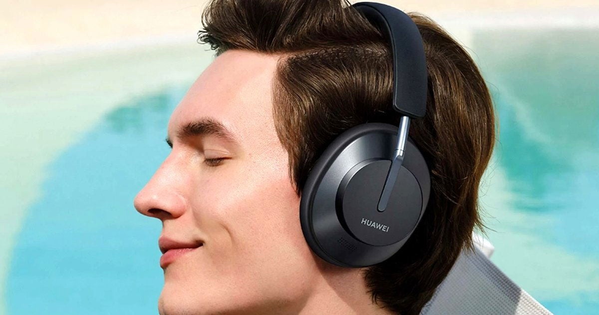Los Huawei FreeBuds Studio son unos buenos auriculares de diadema.