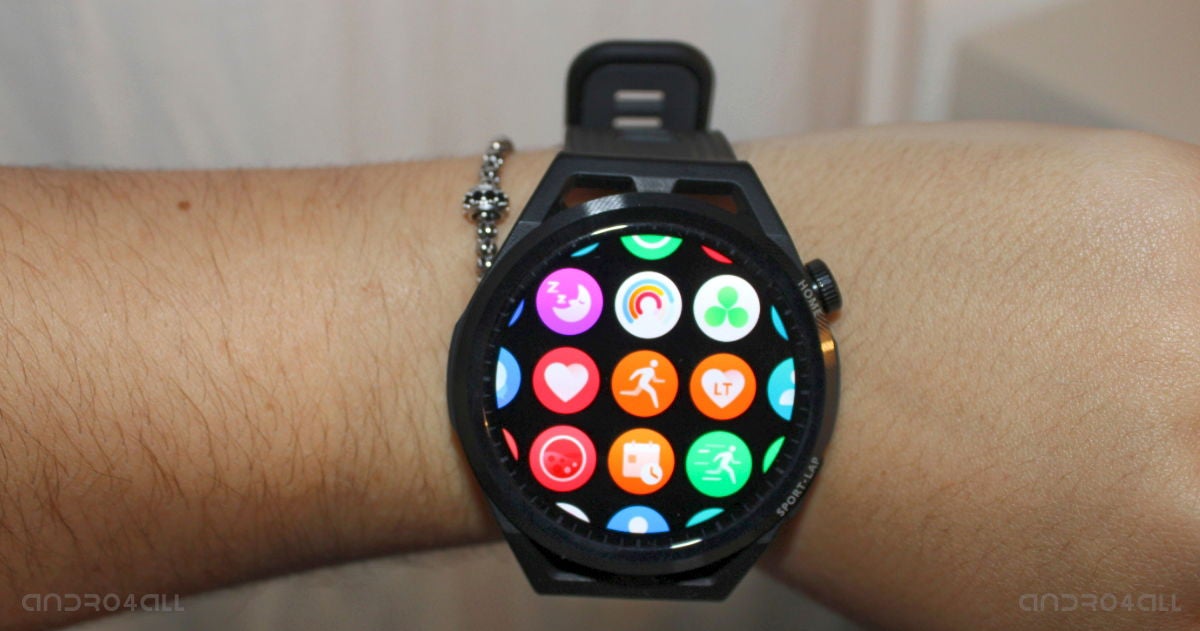 El Huawei Watch GT Runner llega con HarmonyOS 2.1 // Imagen: Beatriz Alcántara Gil.