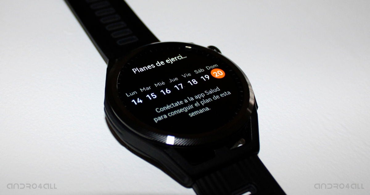 El menú de planes de ejercicio en el Huawei Watch GT Runner // Imagen: Beatriz Alcántara Gil.