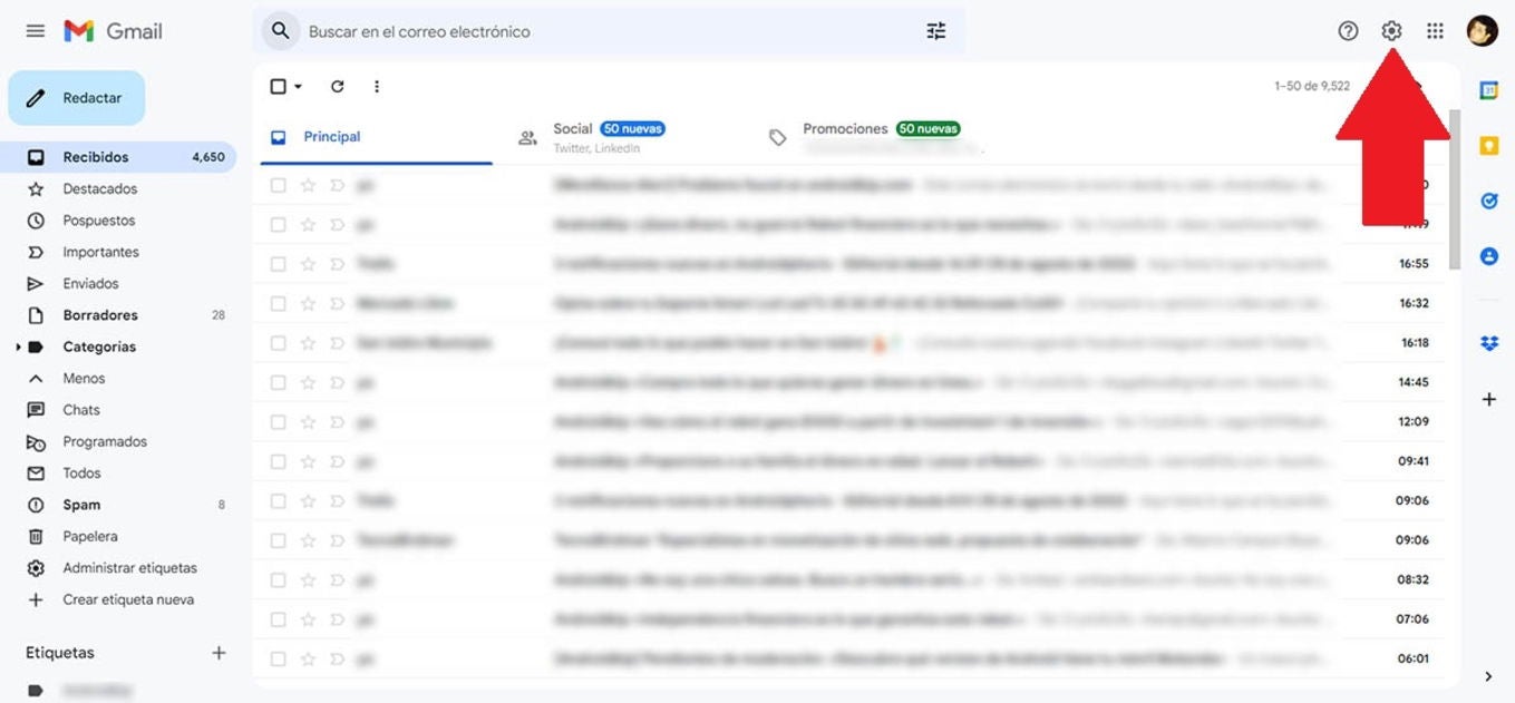 Entra en tu cuenta de Gmail desde tu ordenador.