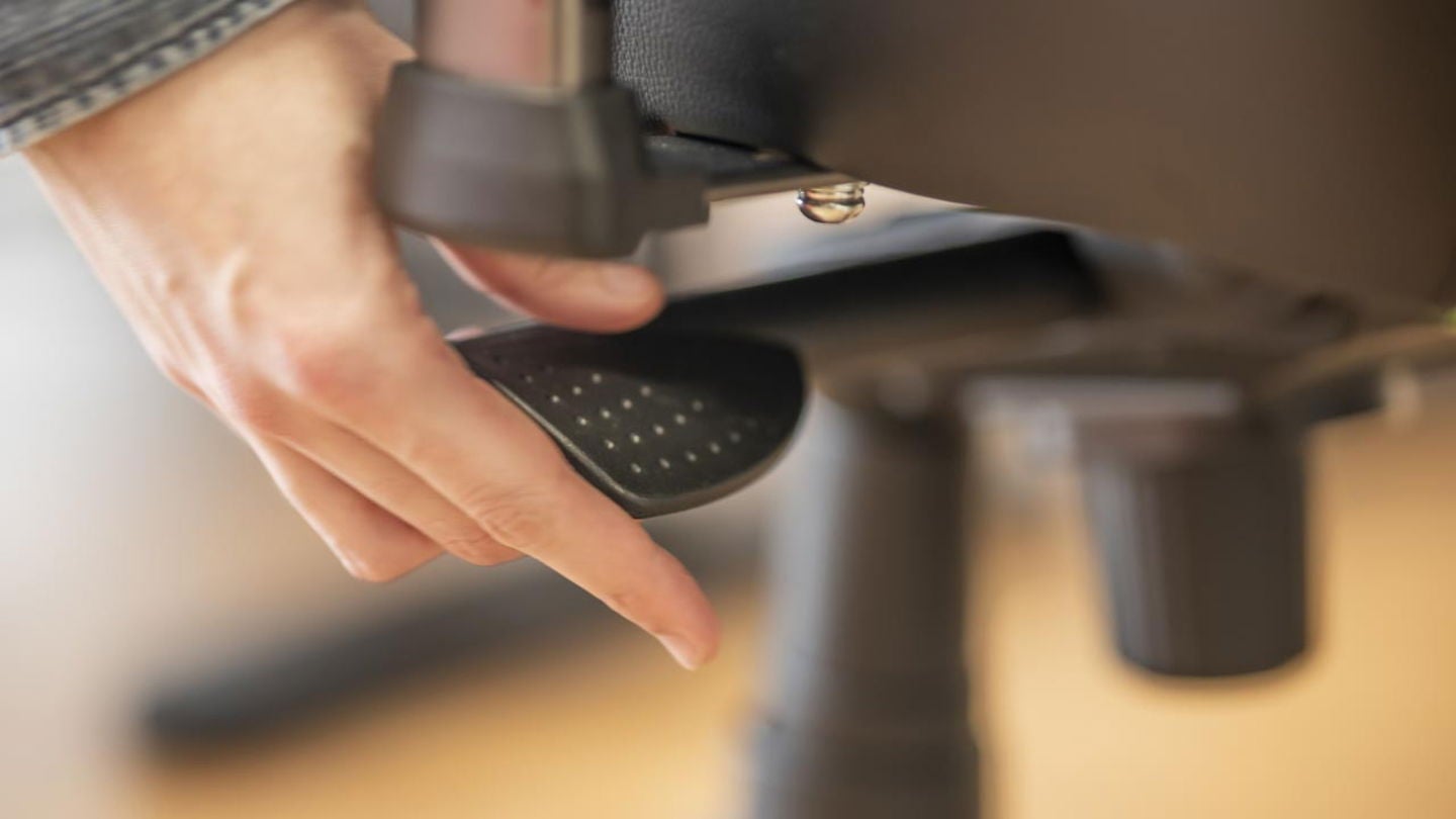 La altura de la silla oscila entre los 43 y los 53 centímetros | Fotografía de Rubén Ulloa