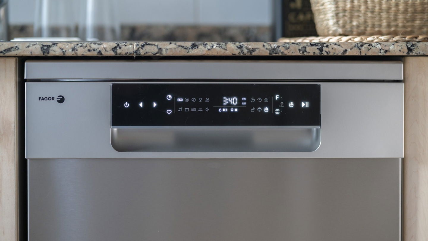 El EcoBar nos dice cuánto consume cada programa / Fotografía de Rubén Ulloa