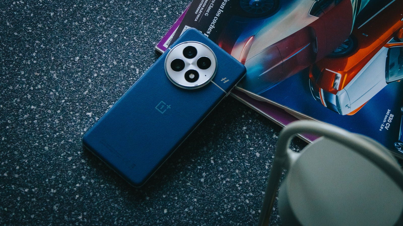 Pese a ser un gran smartphone, la competencia aprieta más fuerte que nunca / Fotografía de Christian Collado