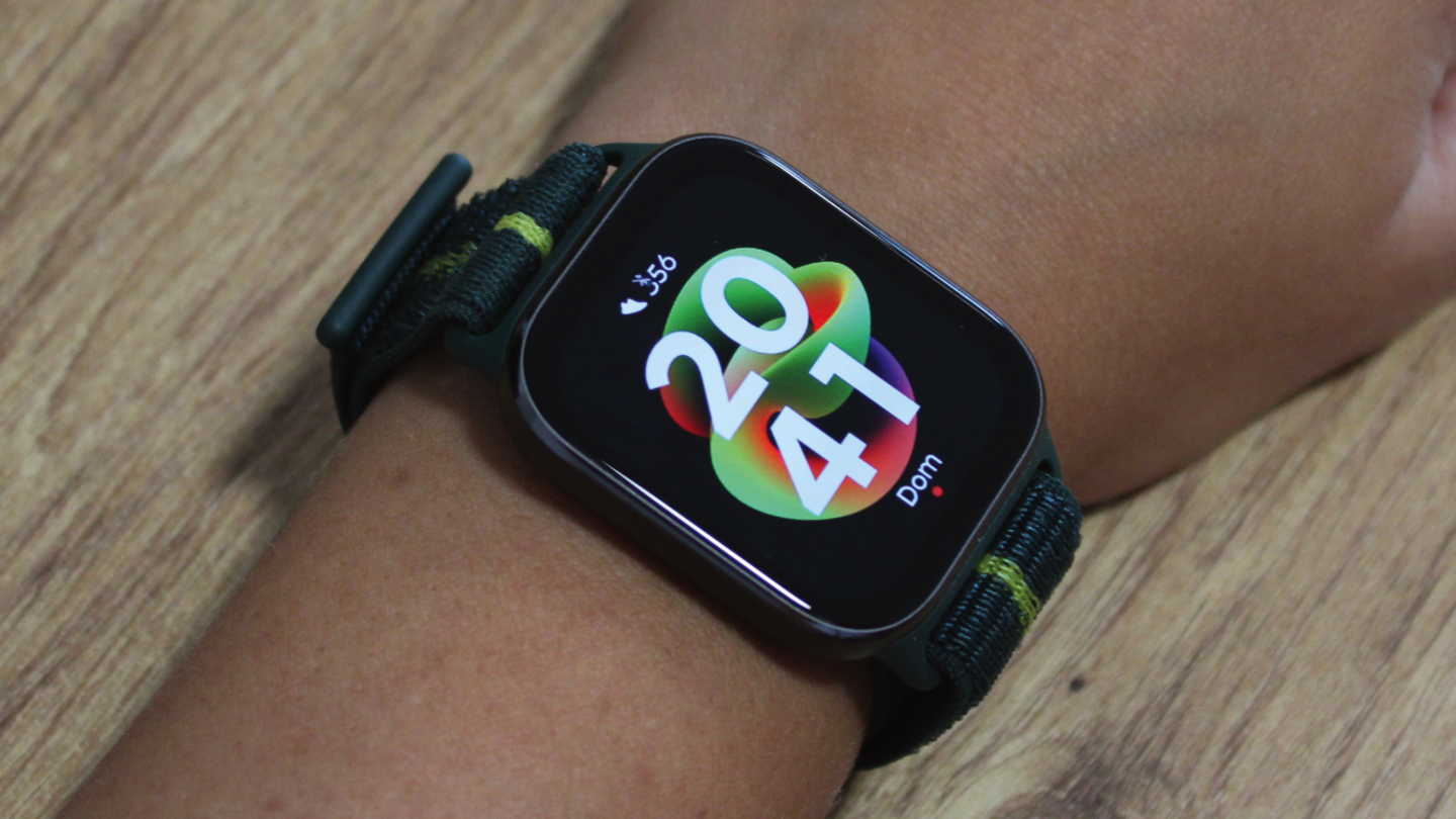 El moto watch fit resulta tremendamente cómodo | Fotografía de Beatriz Alcántara Gil