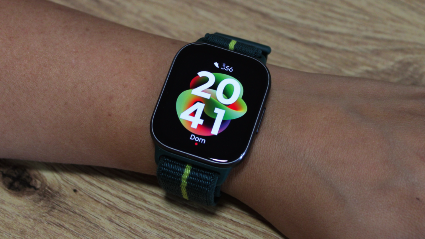 La pantalla del reloj inteligente es de tecnología AMOLED | Fotografía de Beatriz Alcántara Gil