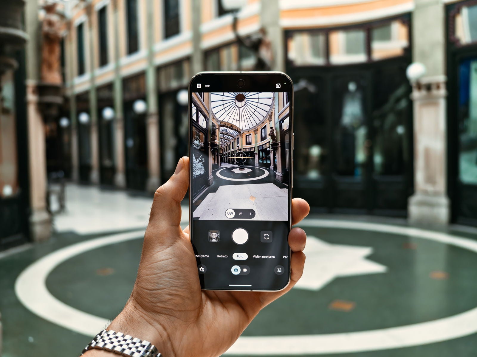 La app de cámara de los Pixel apenas ha cambiado con respecto a la generación previa / Fotografía de Christian Collado