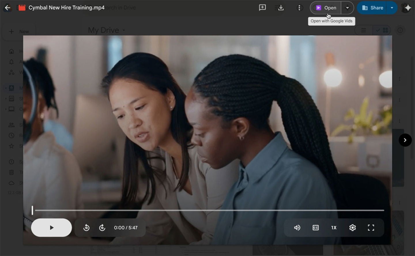 Esta herramienta ofrece funciones de edición de vídeo muy básicas