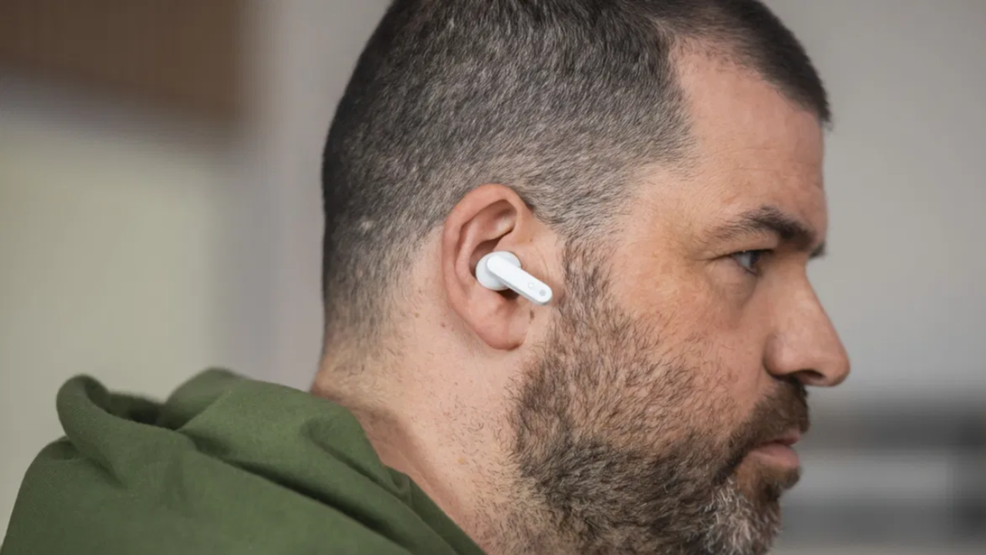 Los CMF Buds by Nothing se adaptan bien al oído y no cansan con el uso diario