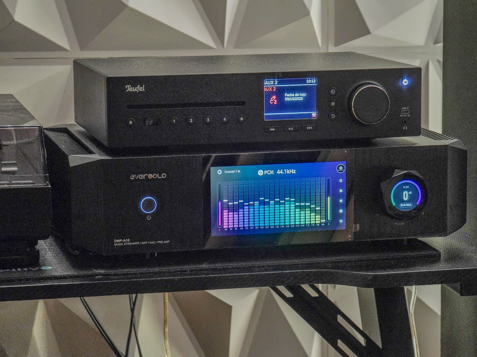 Emparejar el Eversolo DMP-A10 con un buen amplificador de clase D es una combinación ganadora