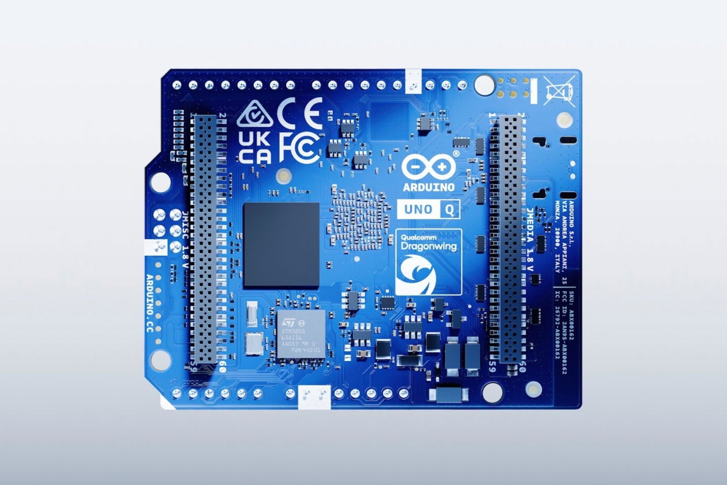 Qualcomm compra Arduino y nos presenta UNO Q: la revolución traerá lo mejor de Arduino y toda la potencia del chip Dragonwing