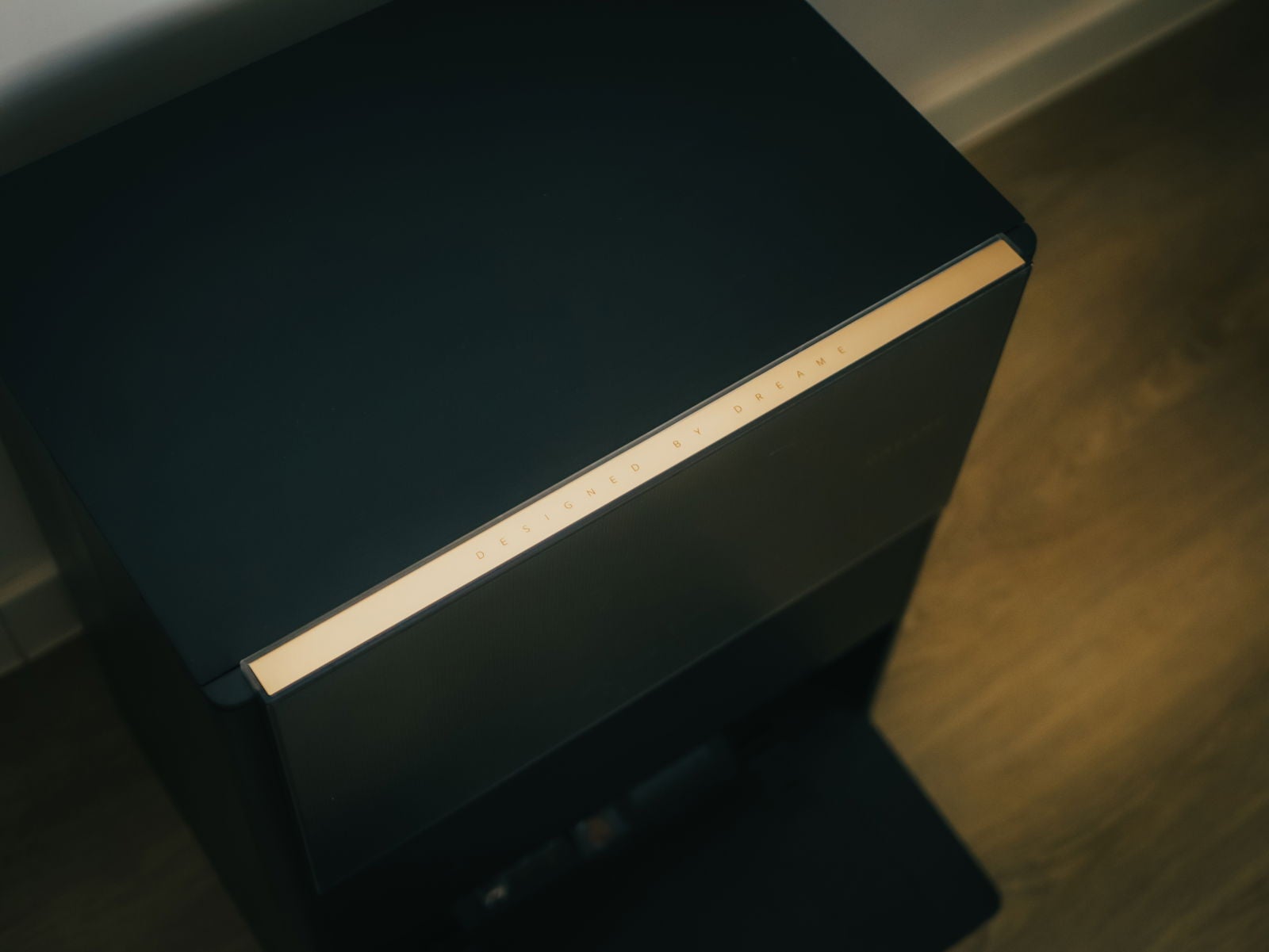 Base de autovaciado del Dreame Aqua10 Ultra Roller Complete / Fotografía de Christian Collado