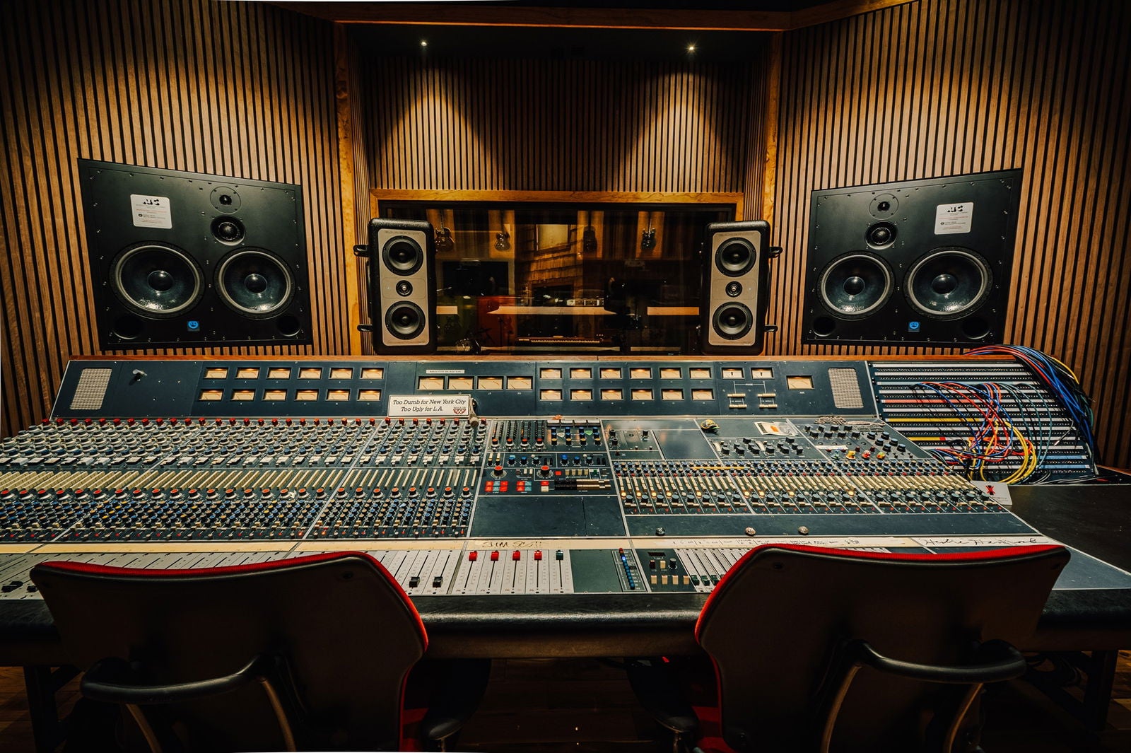 Equipo de estudio vintage, de cuando el sonido "de estudio" era más que un eslogan