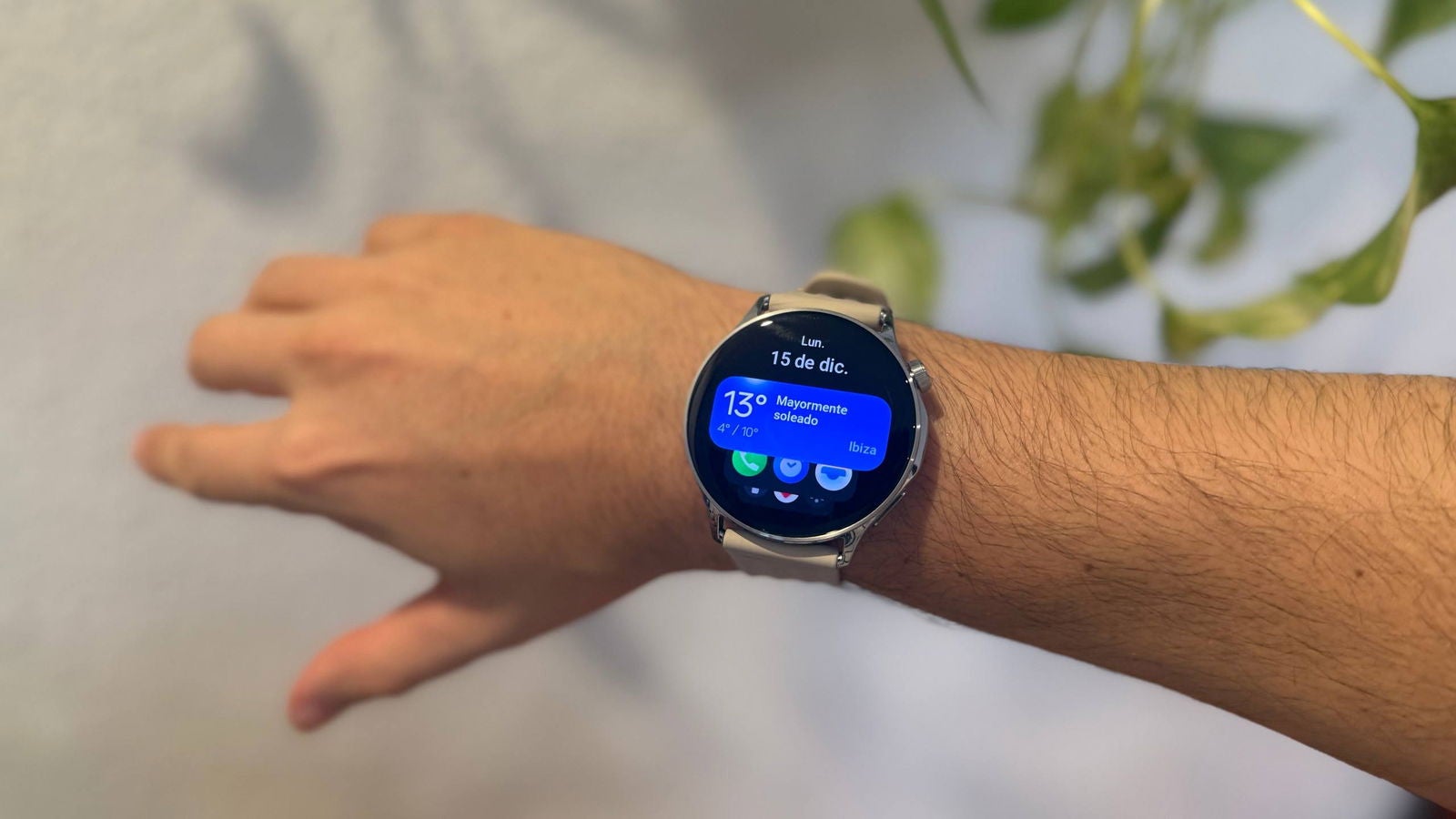 Sencillo pero estético. Es sobrio y elegante