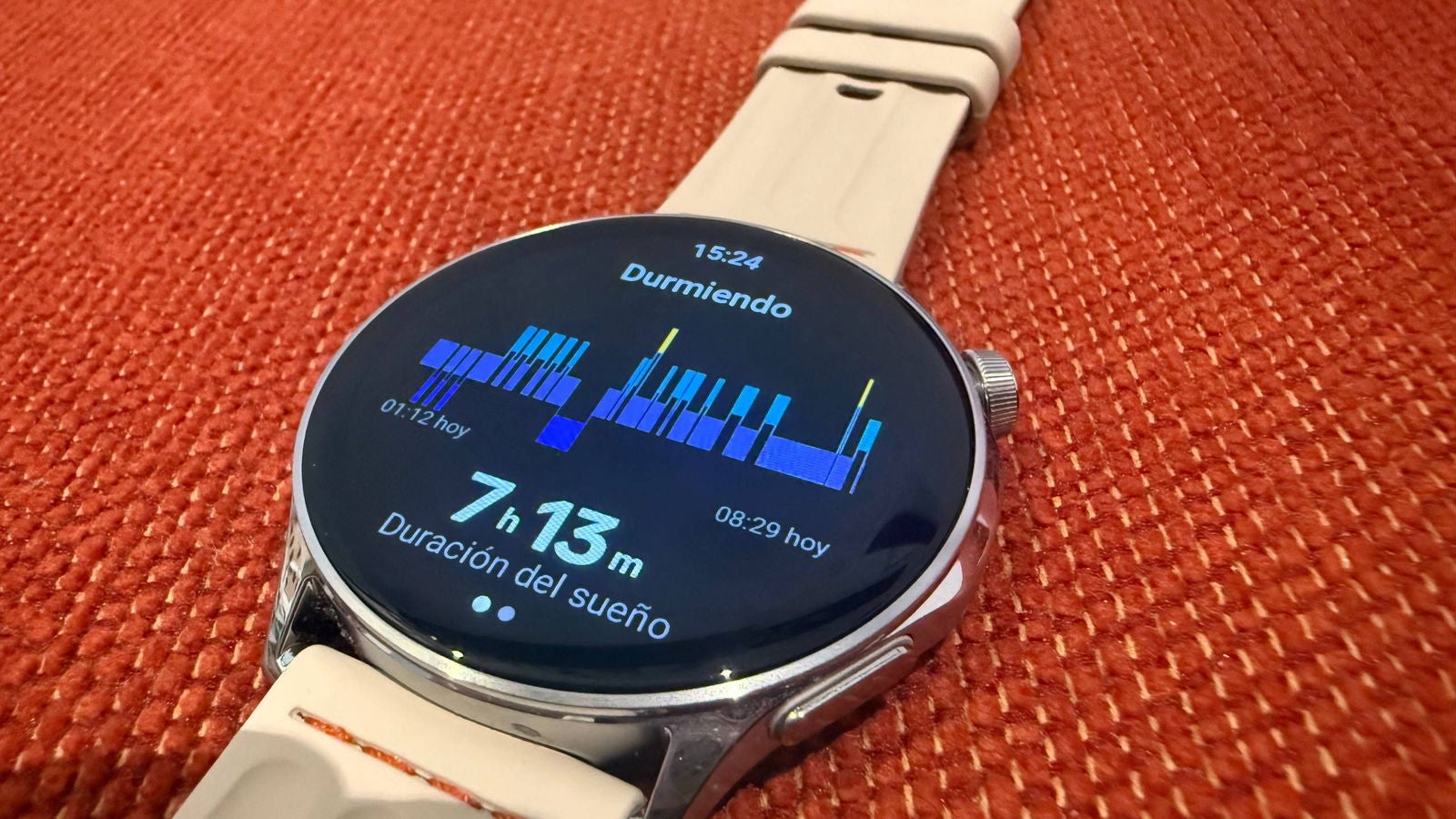 Puede medir tu sueño, pero no es el reloj más preciso en este aspecto