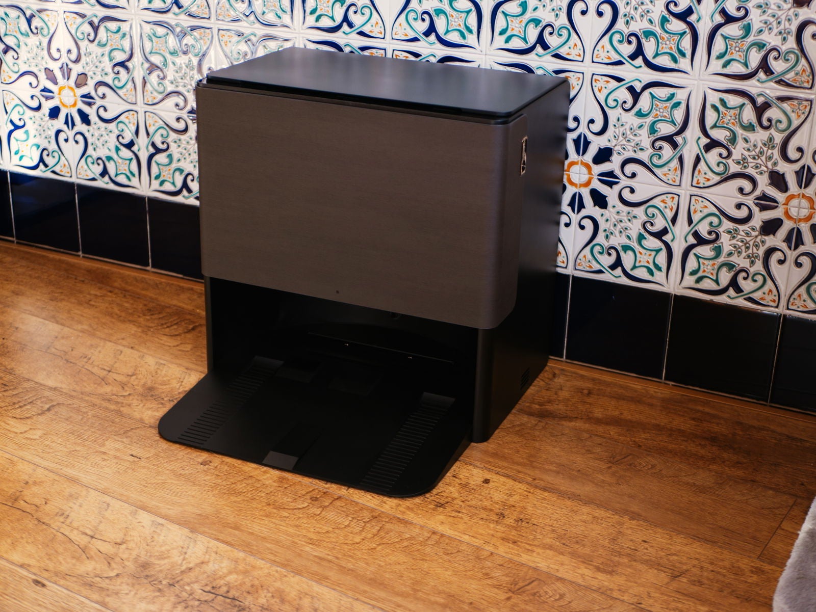 Las bases que van saliendo al mercado cada vez tienen un diseño más refinado / Fotografía de Christian Collado