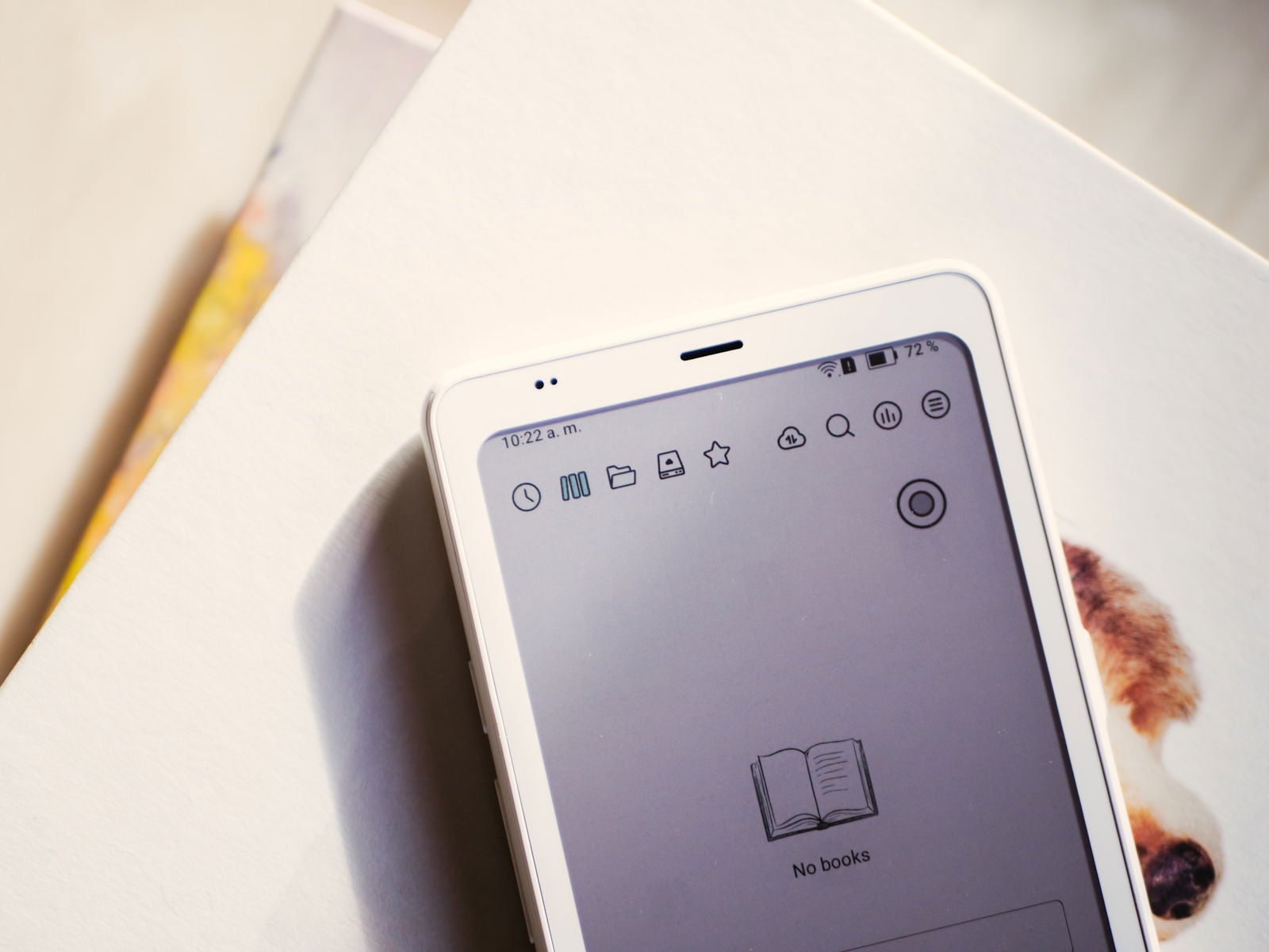 Los bordes que rodean la pantalla están pidiendo una dieta de adelgazamiento / Fotografía de Christian Collado