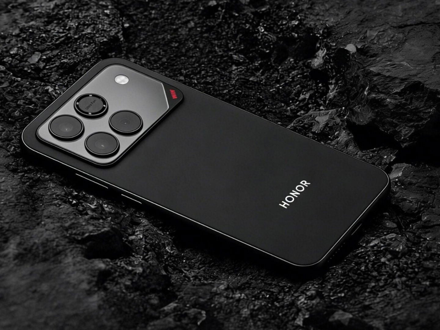 La nueva bestia de HONOR es oficial: batería de 10.000 mAh en un cuerpo de 8,3 milímetros por menos de 500 euros