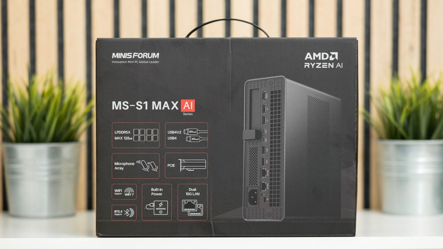 Caja del MiniPC MinisForum MS-S1 Max