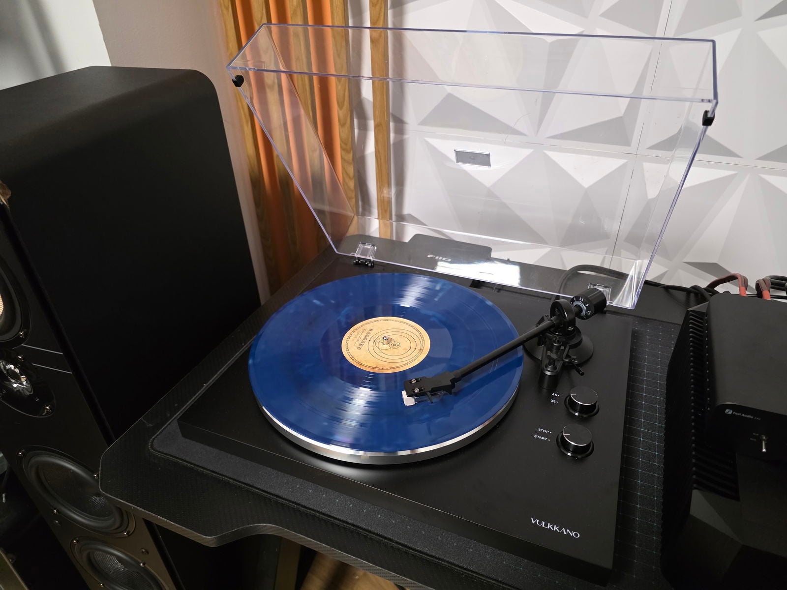 El Vulkkano TD10 entrega una experiencia de escucha sorprendentemente sólida para su precio | Imagen: Sergio Agudo