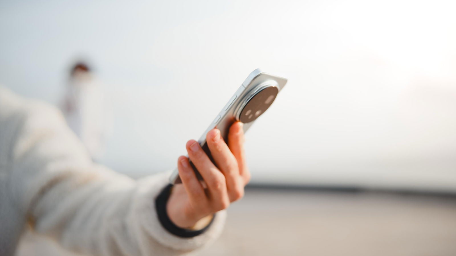 HONOR ha creado un teléfono fantástico. Uno que, eso sí, lo tendrá muy difícil para conquistar el segmento prémium / Fotografía de Christian Collado