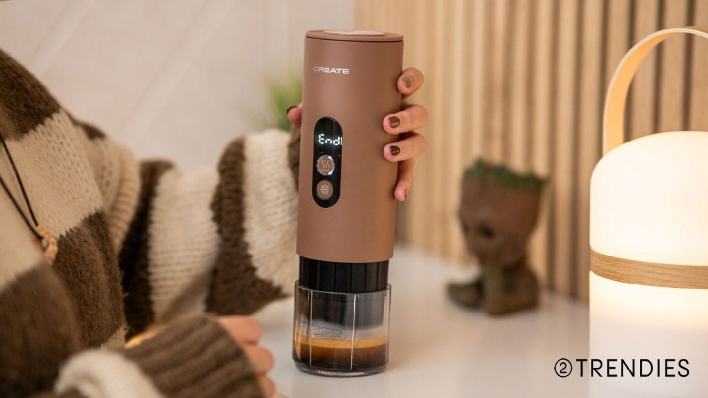 Un espresso rápido sin salir del escritorio, ideal para una mañana larga | Fotografía: Elisa Piñón