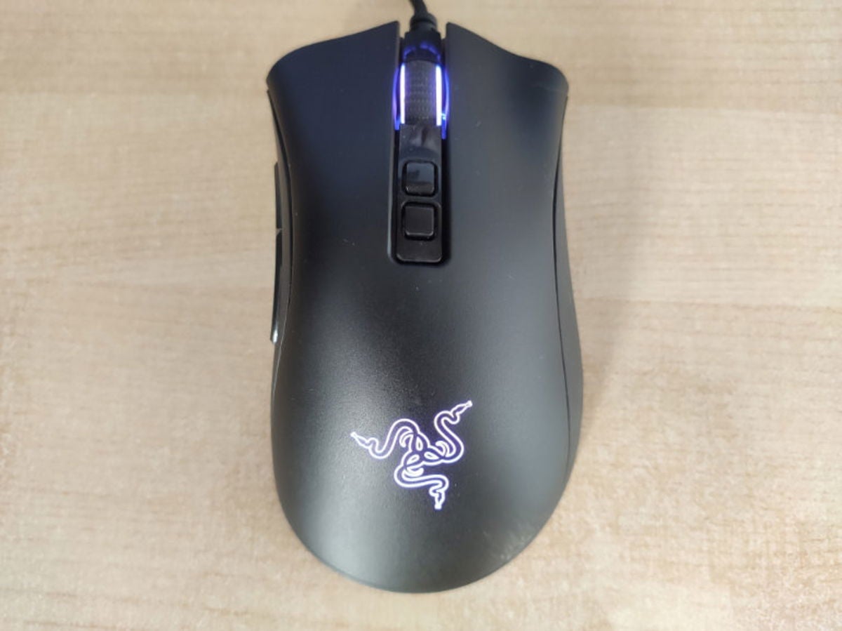 azer DeathAdder V2 botones de la parte superior