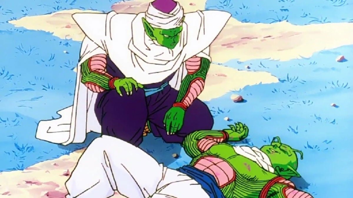 Piccolo se encuentra con Nail gravemente herido.