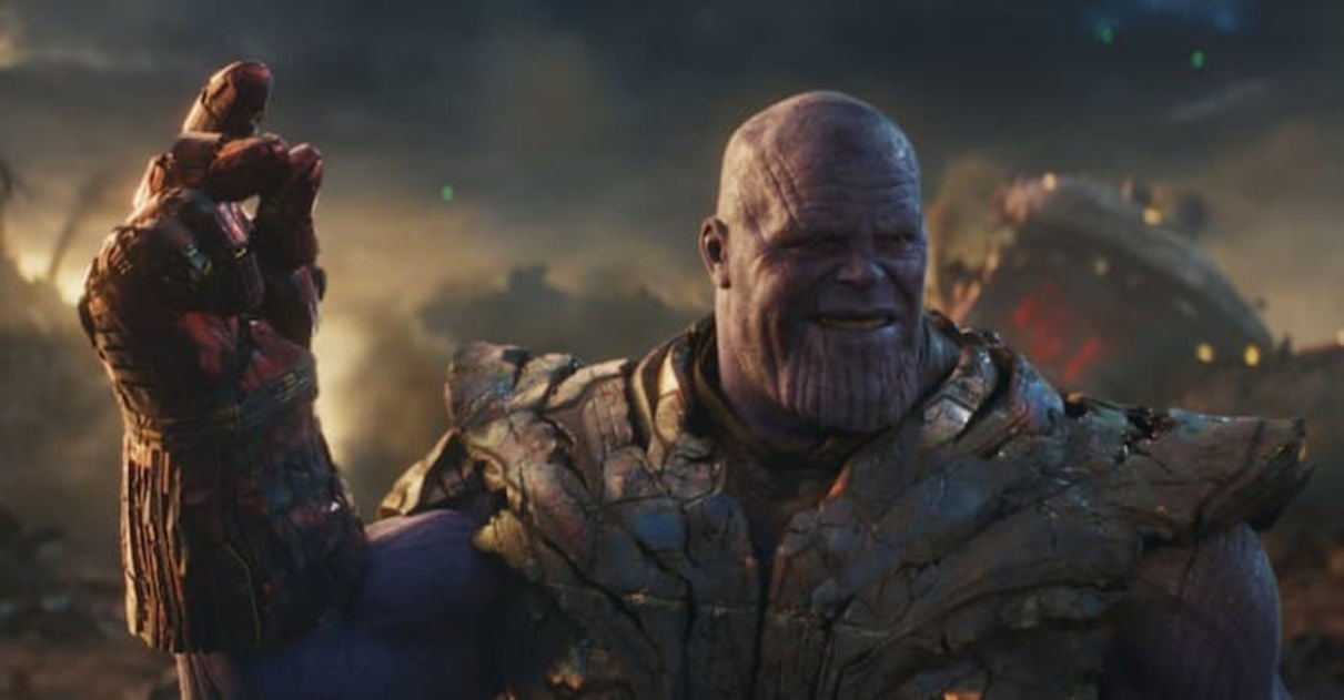 Thanos a punto de hacer el chasquido