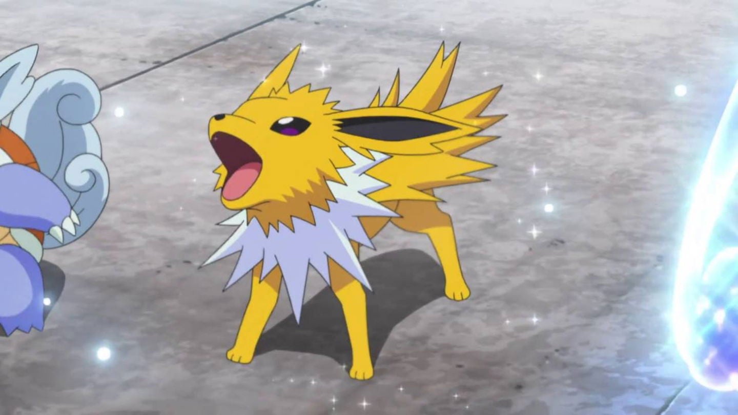 Eevee se convierte en Jolteon al ser expuesto a una Piedra Trueno