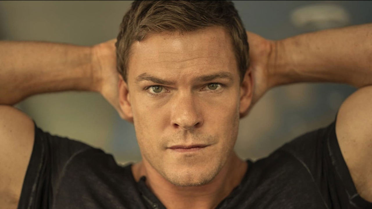 Alan Ritchson se pronuncia sobre interpretar a Batman tras el éxito de ...