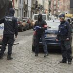 Imagen de archivo de la policía belga durante la operación antiterrorista 