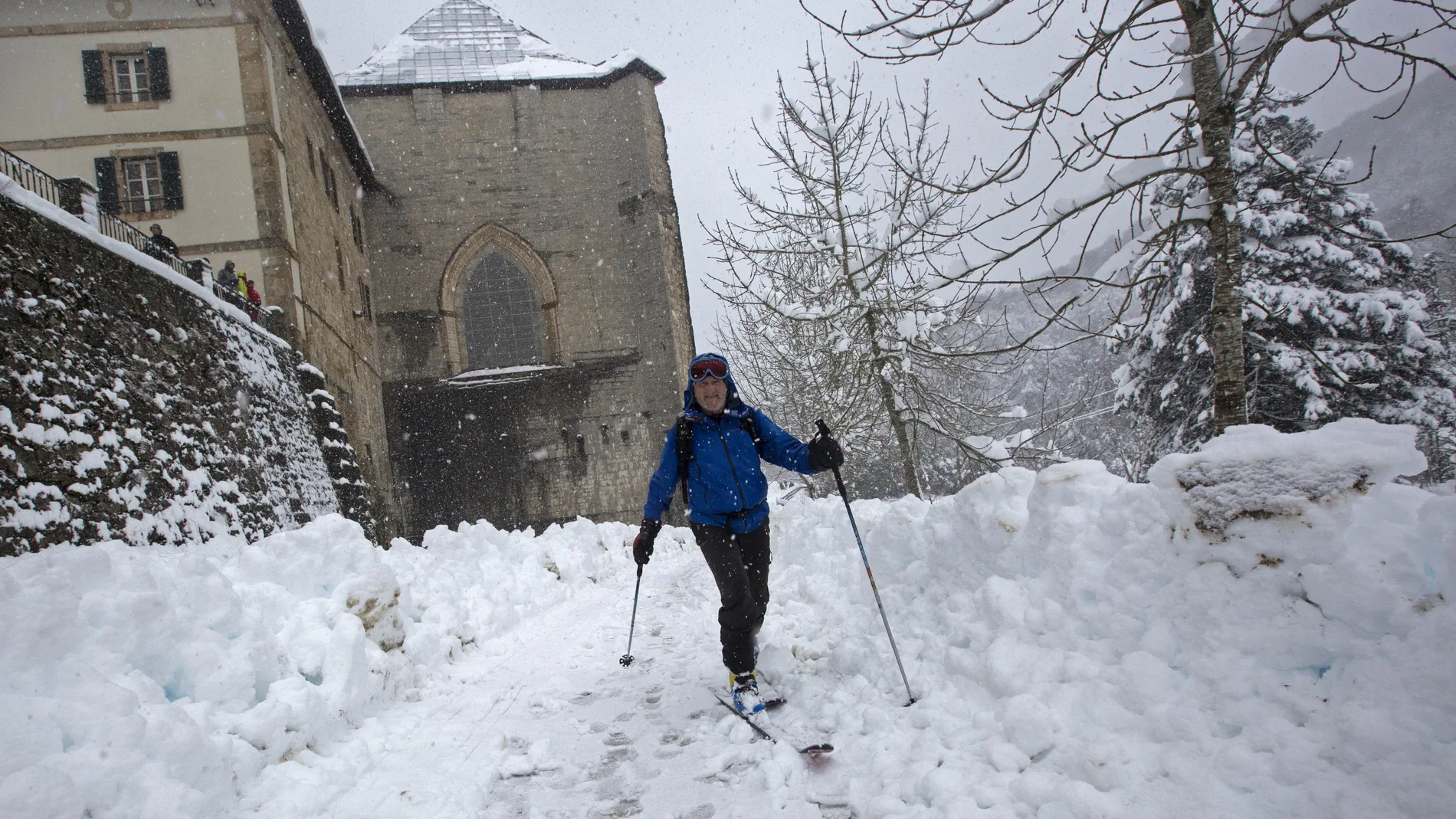 Imagan de archivo de un temporal de nieve en el norte de España