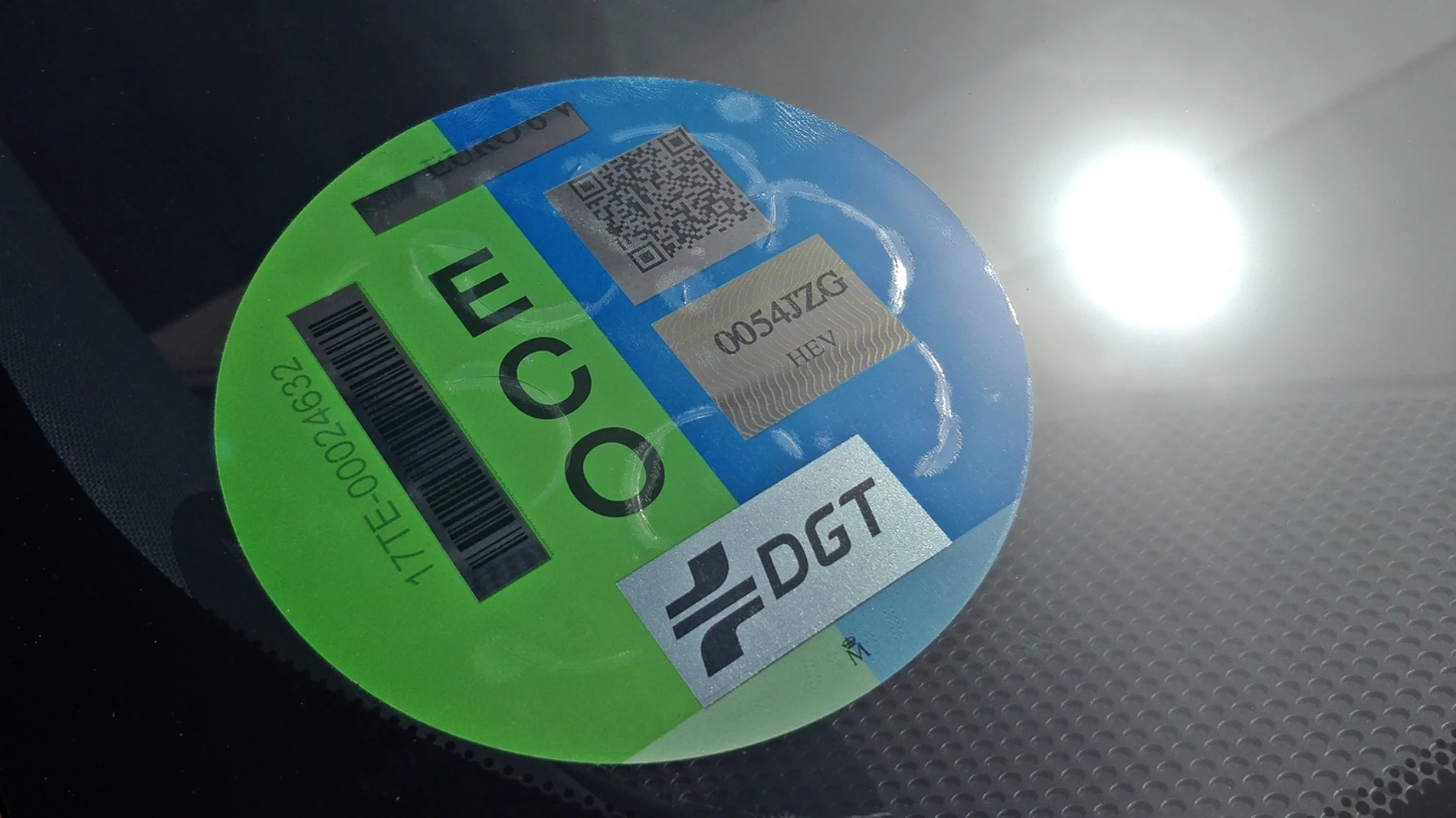 etiqueta-emisiones-dgt-claverod-1117-01