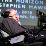 El físico británico Stephen Hawking en una intervención en el festival Starmus, en Canarias