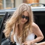 El colgante de Gigi Hadid deja claro quién es su amor