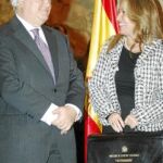 Jiménez recibió la cartera en el Palacio de Santa Cruz