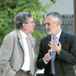 Luis Pizarro (izda), junto a José Antonio Griñán