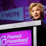 Hillary Clinton en un acto ayer en Washington.