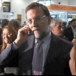 rajoyenaccion.com. Bajo el título «Los españoles nos quedamos en tierra», el líder de la oposición ha recogido en su blog su experiencia y la de otros viajeros atrapados en el aeropuerto de Lanzarote.