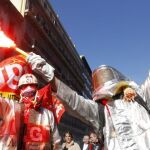 Trabajadores franceses bloquean el aeropuerto de Marsella