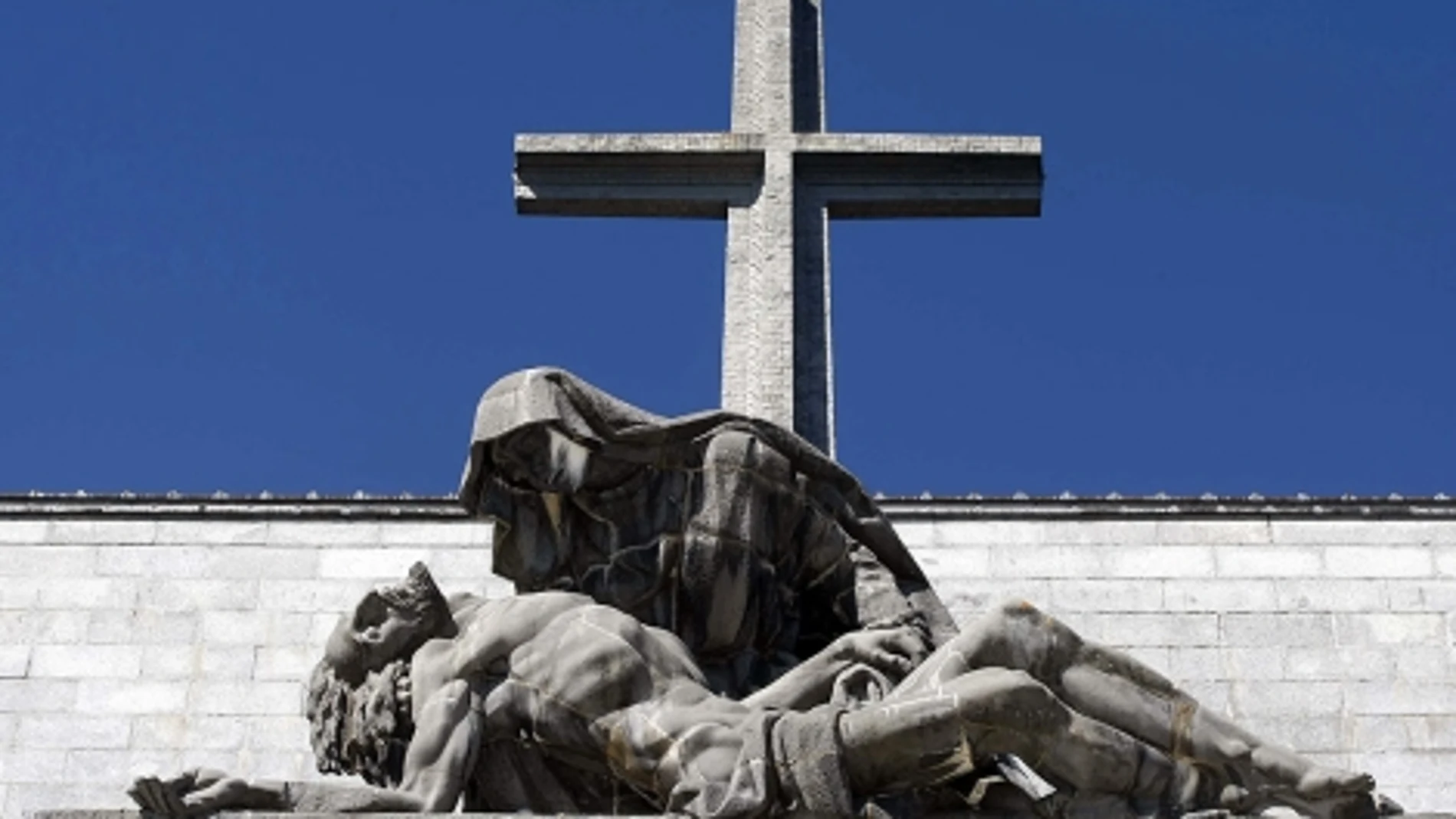 Detalle de la gran cruz del Valle de los Caídos