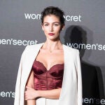 Úrsula Corberó, una «femme fatale» perfecta para Chino Darín