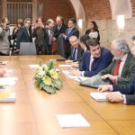 Representantes del Ayuntamiento vallisoletano en una de las reuniones recientes de Valladolid Alta Velocidad