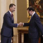 El Rey ha recibido al presidente del Gobierno en Zarzuela