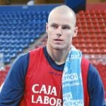 Lampe, pívot polaco del Baskonia, tras un entrenamiento