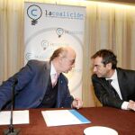 Aldo Olcese y Andrés Dionis, de la Coalición de Creadores, ayer, durante la rueda de prensa
