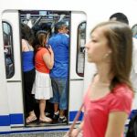 Los trabajadores de Metro votaron, por unanimidad, no aceptar la rebaja del 1,5% de sus salarios y continuar con la huelga