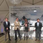 De izquierda a derecha, Xaxi Ubeira Director Comercial de Baqueira Beret, Francisc Coll Director Gerente de Baqueira Beret, Anna Díaz conselhèra de Turismo y Desarrollo Económico de Aran y el vicesindic de Aran y conselhèr de Deportes Luis Carlos Medina