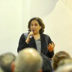 Colau tendrá que volver a enfrentarse a la oposición después de perder las votaciones del tranvía y la multiconsulta